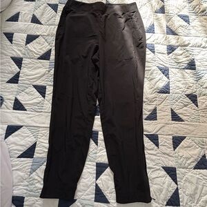 Athleta black Poly Spandex Elastic Waist Ankle Zip Pant Women’s 14